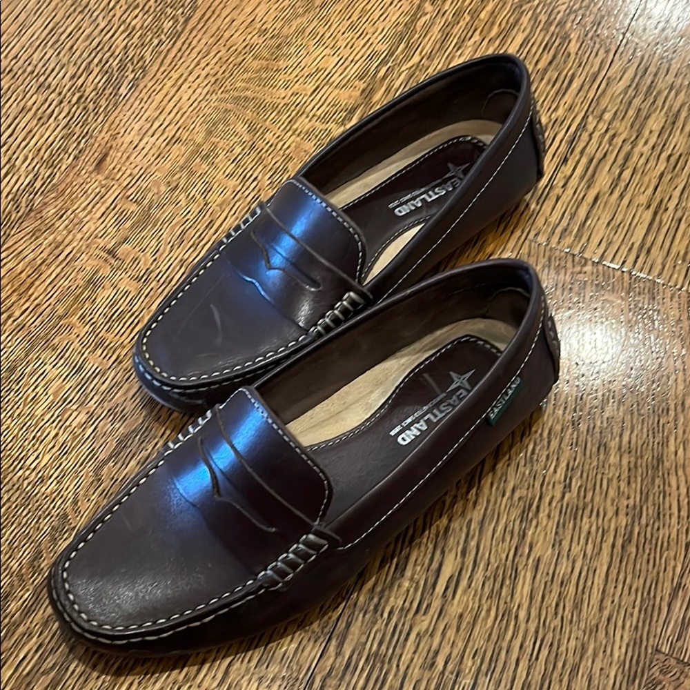 Eastland Brown Leather Loafers Slip-On Style